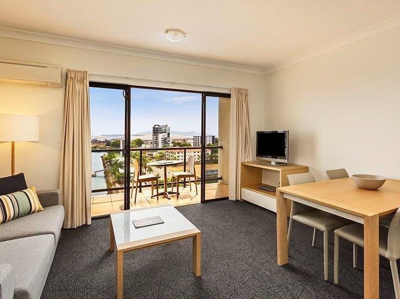 Aligned Corporate Residences تاونسفيل المظهر الخارجي الصورة